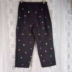 DRAPERS & DAMON'S PETITE STRECH FRUIT EMBROIDERED CROPPED PANTS Sz 12P